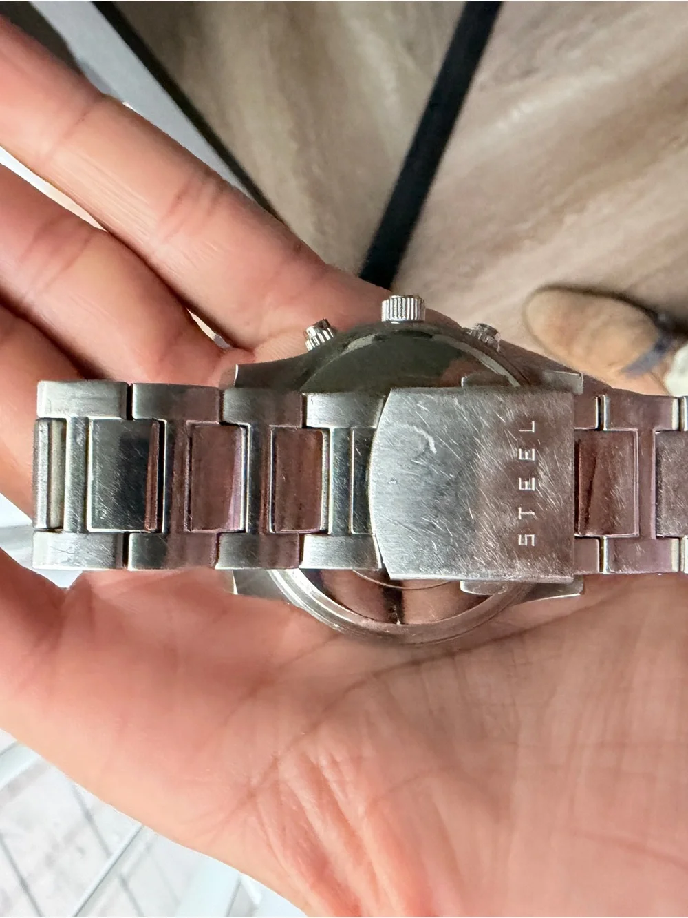 GUESS Silver Tone Men's Chronograph Bracelet Watch